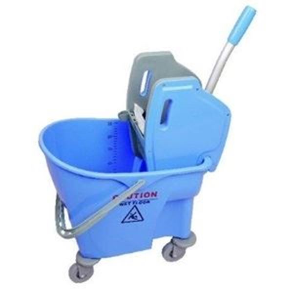 BLUE BUFFALO BUCKET+ PLASTIC WRINGER